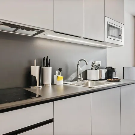 Limehome Valencia Carrer Del Pare Palau I Quer Room photo