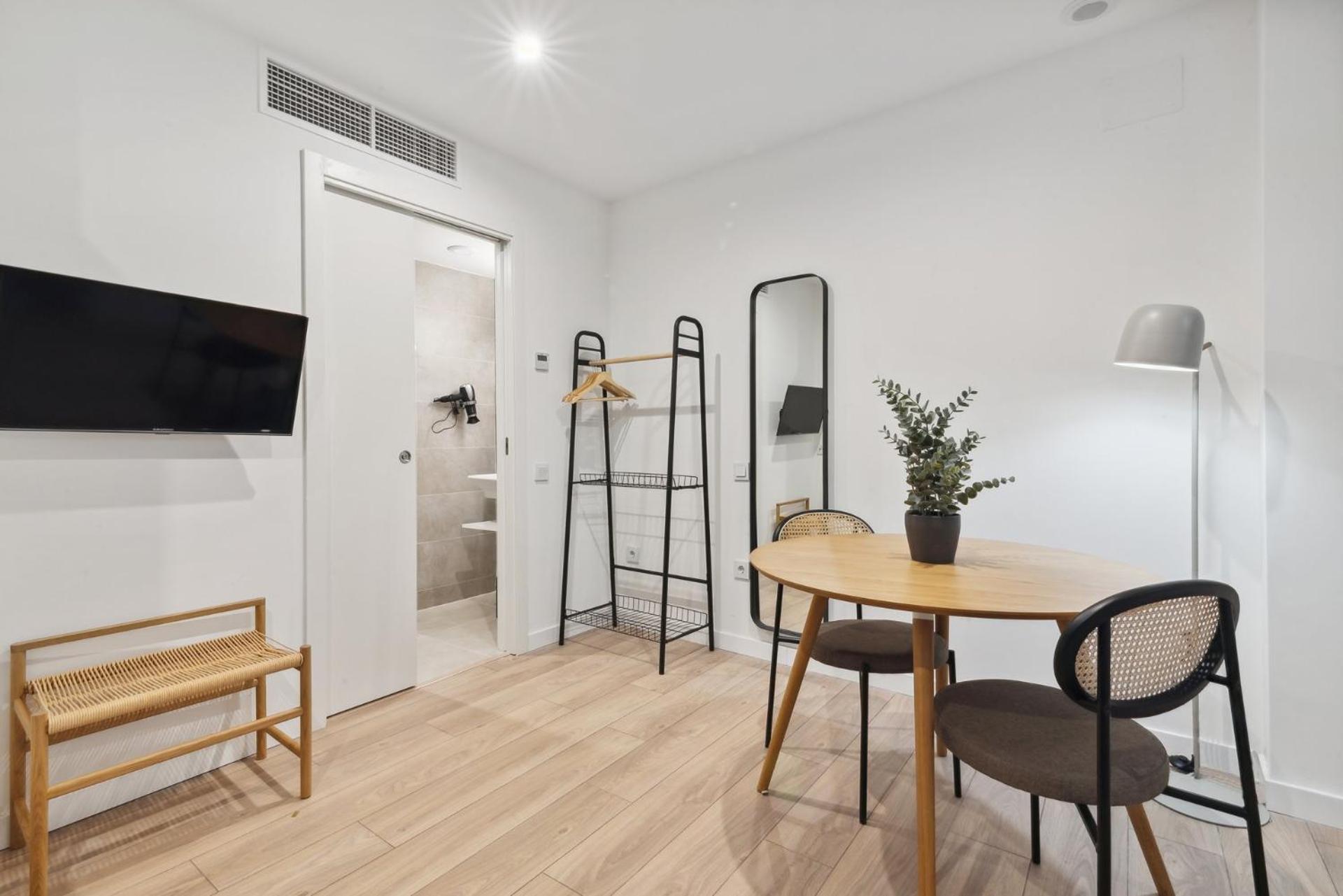 Limehome Carrer Del Pare Palau I Quer Appartement *