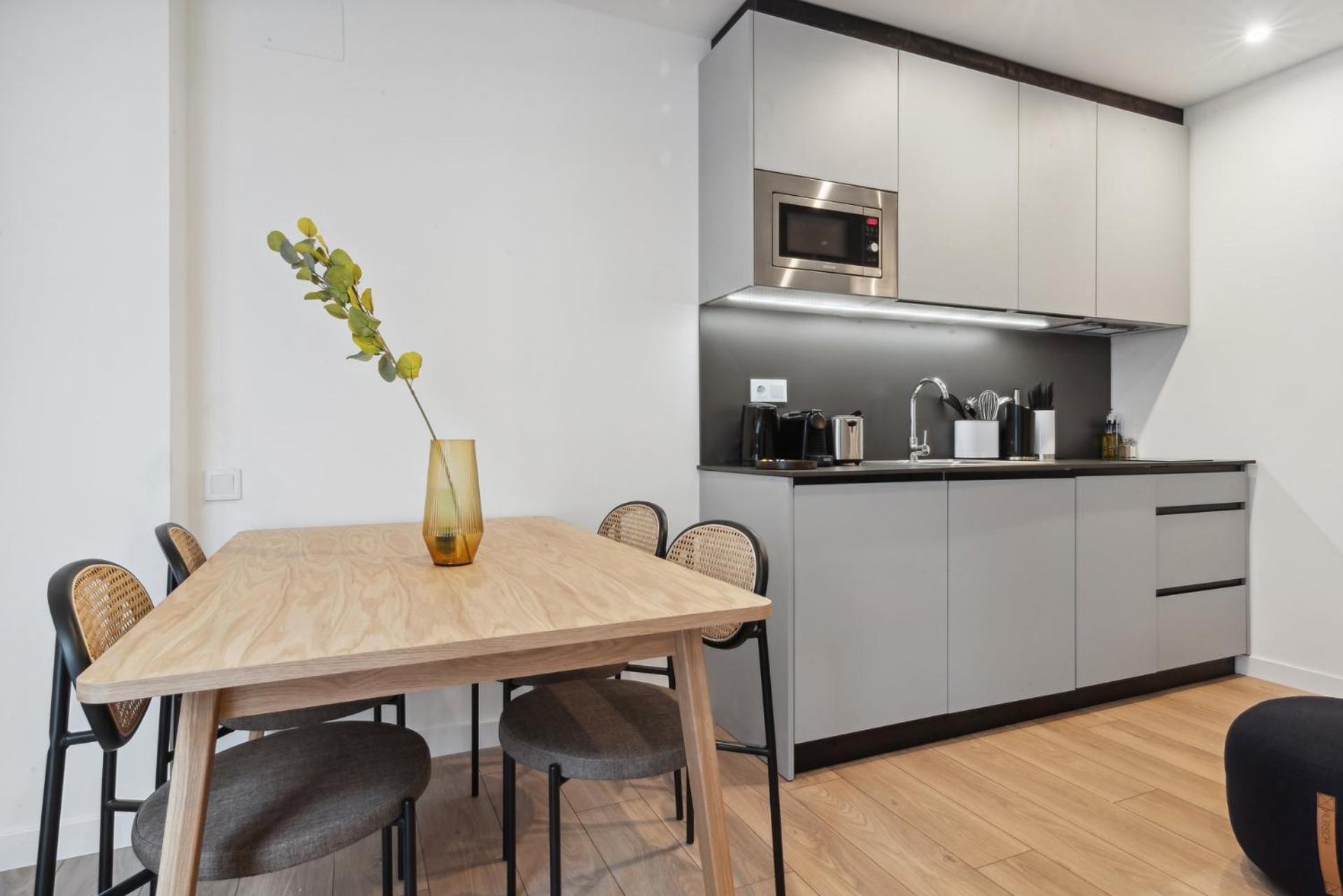Limehome Carrer Del Pare Palau I Quer Appartement Valence